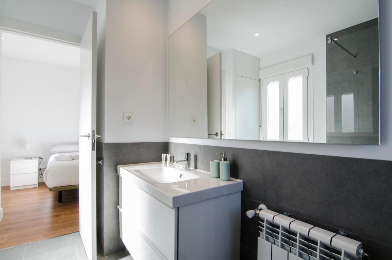 2 Bedrooms 2 Bathrooms Furnished - Bernabeu - Business Area With Terrace - Minty Stay Madrid Exteriör bild