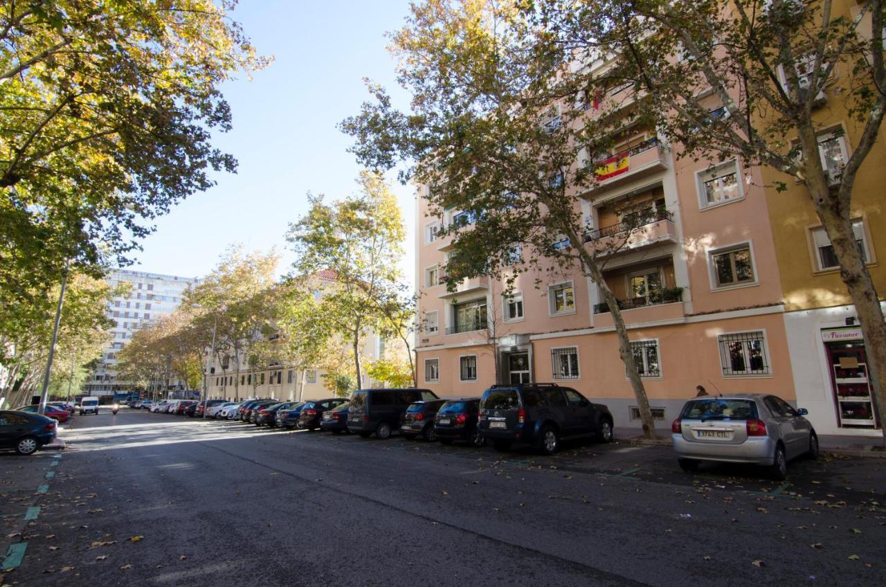 2 Bedrooms 2 Bathrooms Furnished - Bernabeu - Business Area With Terrace - Minty Stay Madrid Exteriör bild