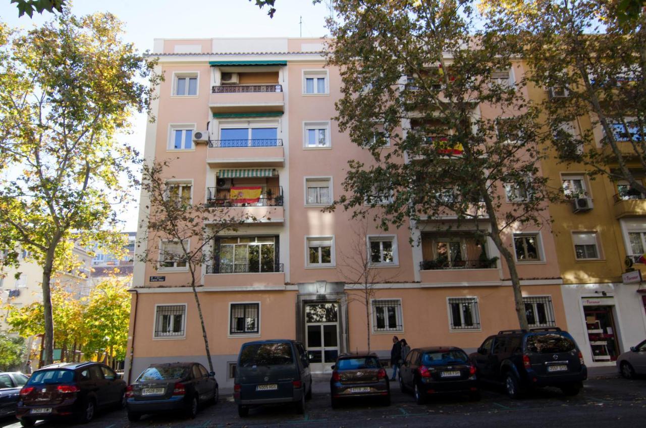 2 Bedrooms 2 Bathrooms Furnished - Bernabeu - Business Area With Terrace - Minty Stay Madrid Exteriör bild