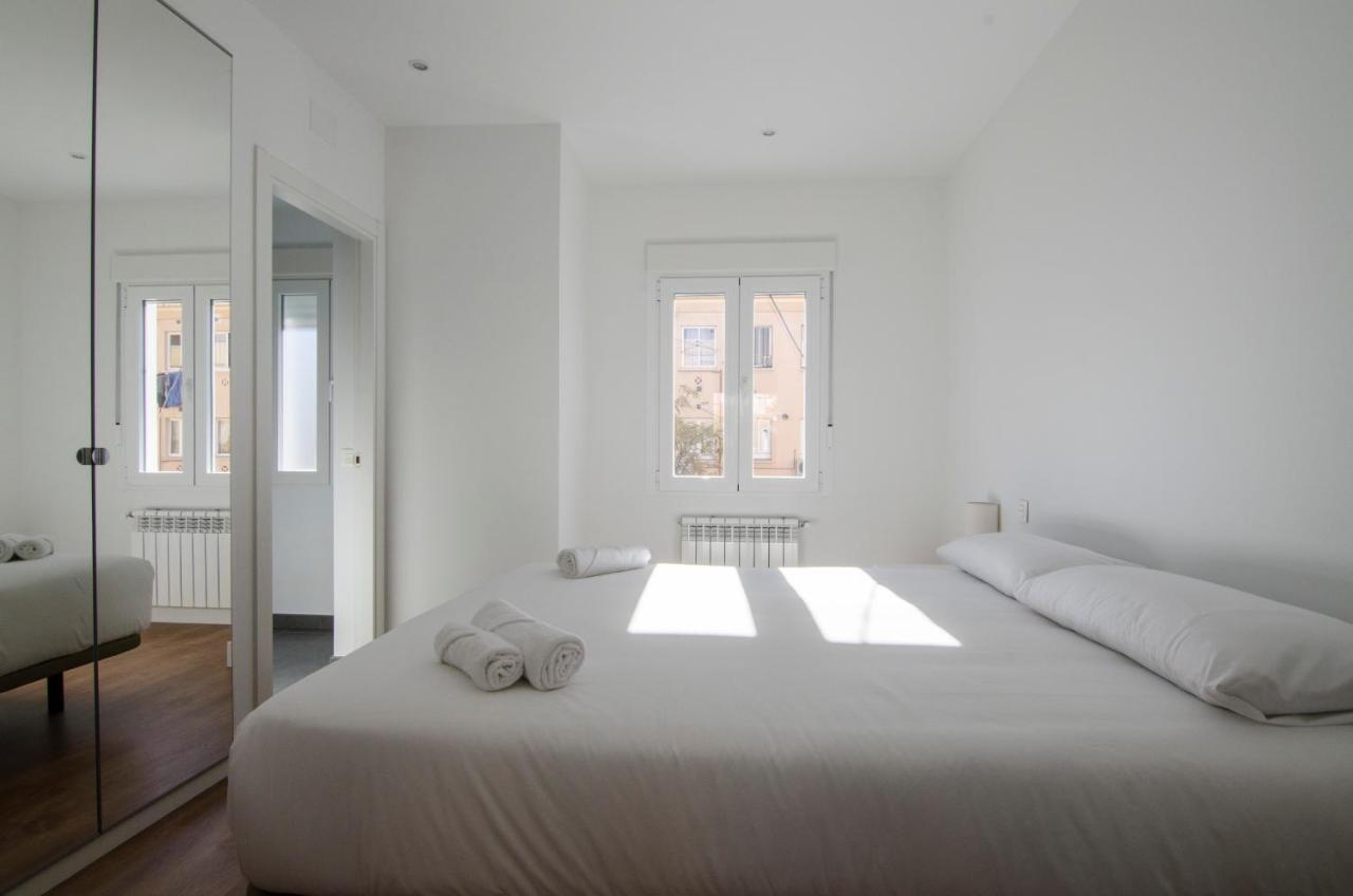 2 Bedrooms 2 Bathrooms Furnished - Bernabeu - Business Area With Terrace - Minty Stay Madrid Exteriör bild