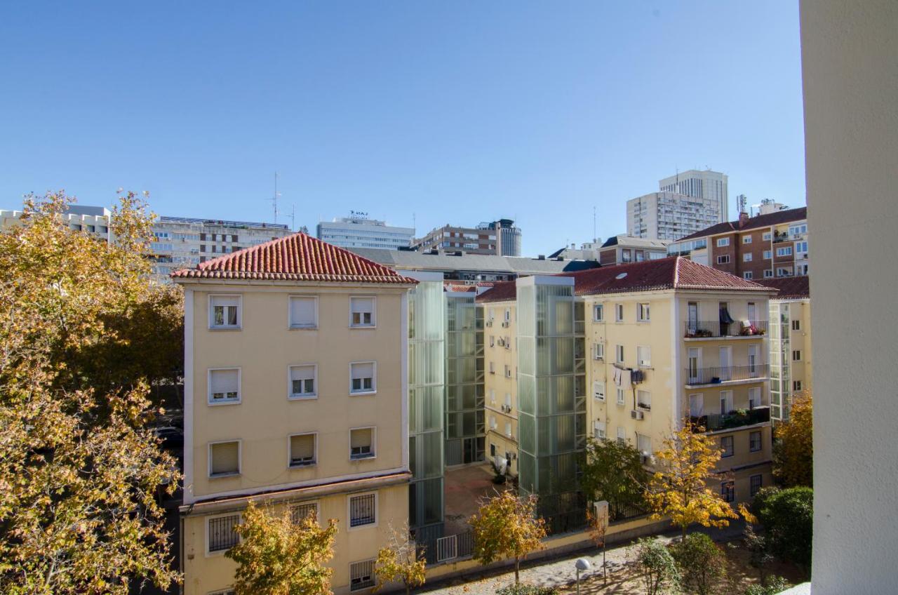 2 Bedrooms 2 Bathrooms Furnished - Bernabeu - Business Area With Terrace - Minty Stay Madrid Exteriör bild