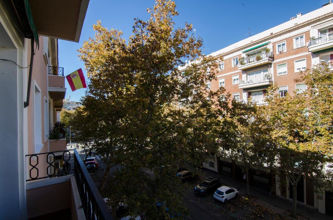 2 Bedrooms 2 Bathrooms Furnished - Bernabeu - Business Area With Terrace - Minty Stay Madrid Exteriör bild