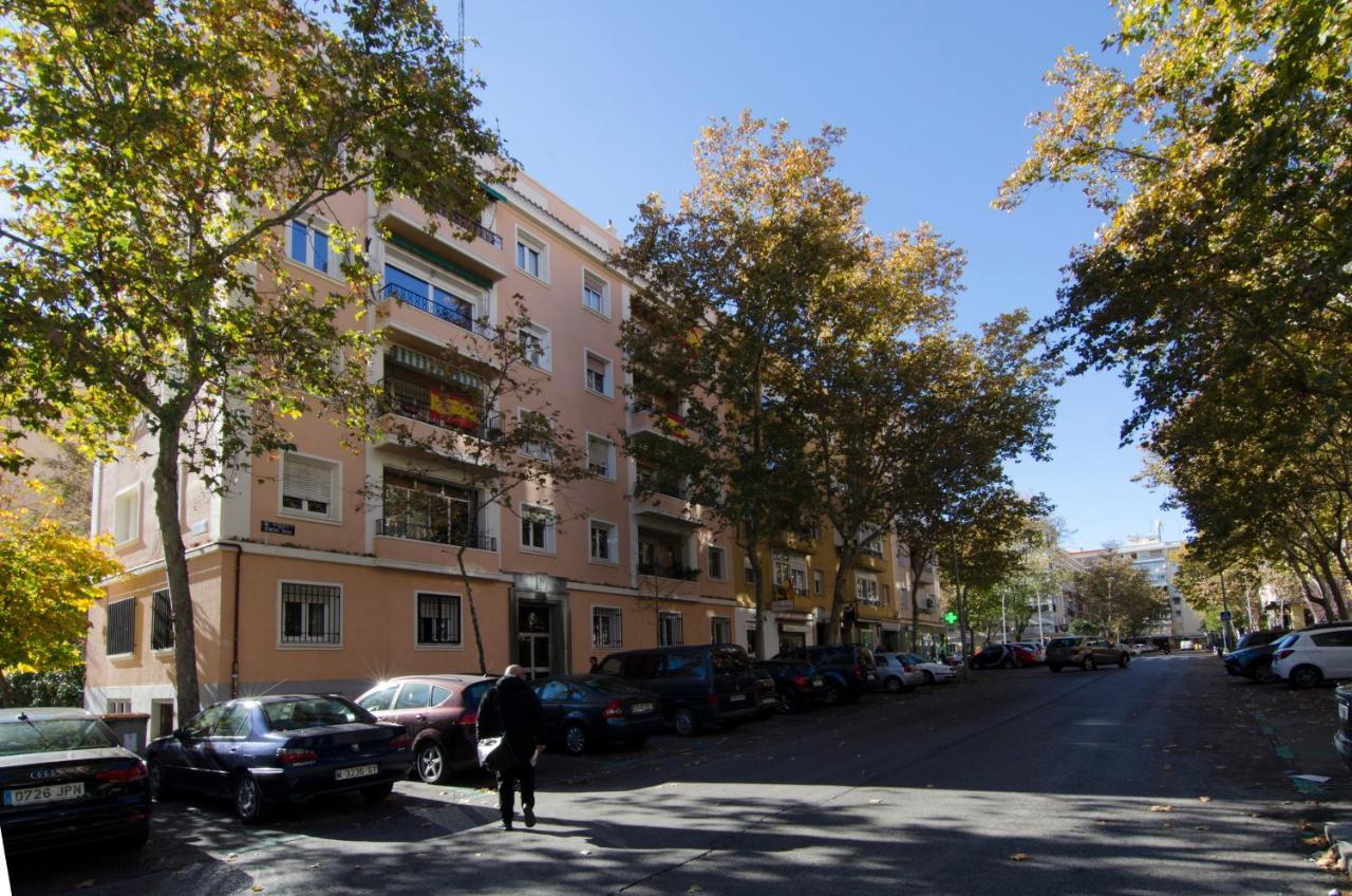 2 Bedrooms 2 Bathrooms Furnished - Bernabeu - Business Area With Terrace - Minty Stay Madrid Exteriör bild