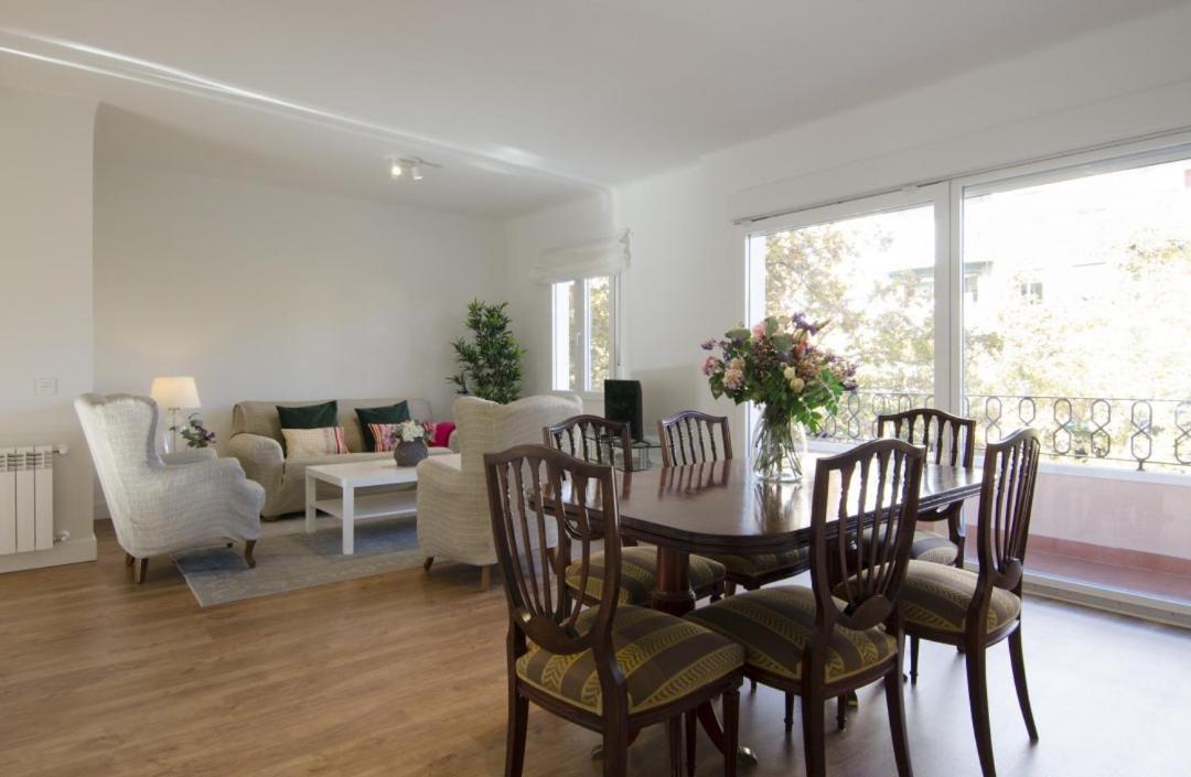 2 Bedrooms 2 Bathrooms Furnished - Bernabeu - Business Area With Terrace - Minty Stay Madrid Exteriör bild