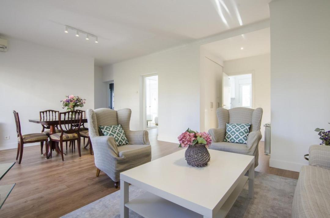 2 Bedrooms 2 Bathrooms Furnished - Bernabeu - Business Area With Terrace - Minty Stay Madrid Exteriör bild
