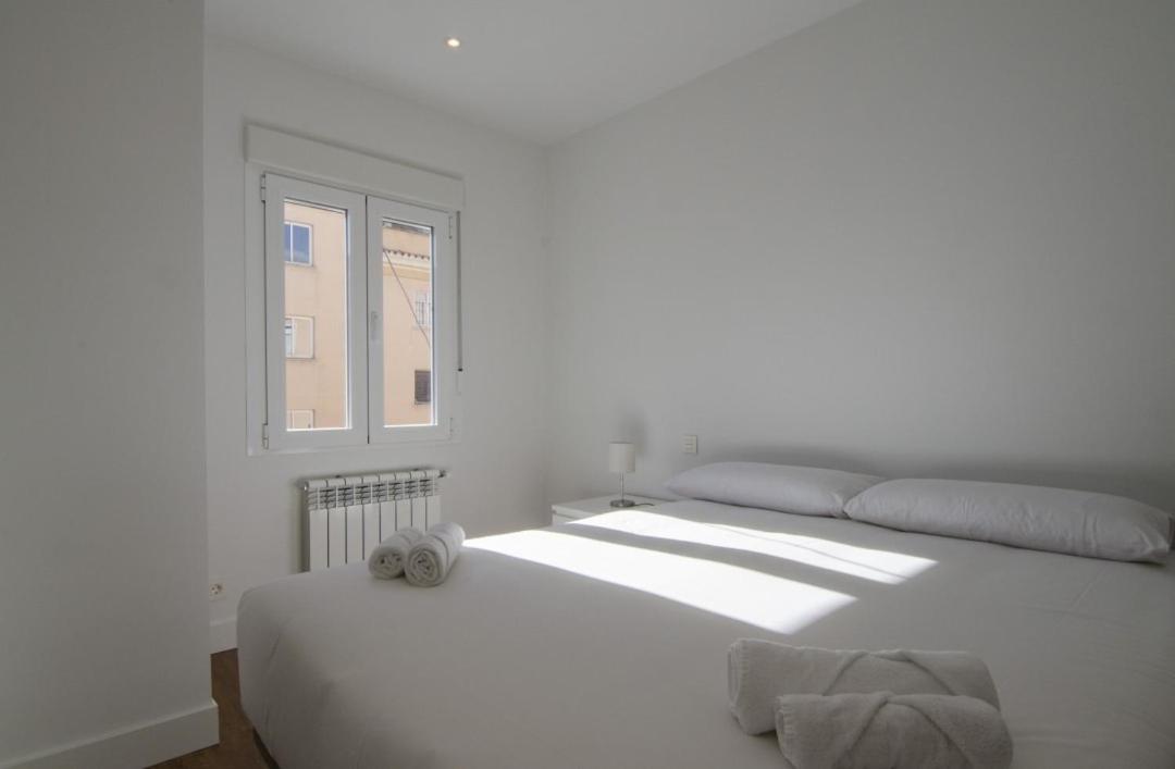 2 Bedrooms 2 Bathrooms Furnished - Bernabeu - Business Area With Terrace - Minty Stay Madrid Exteriör bild