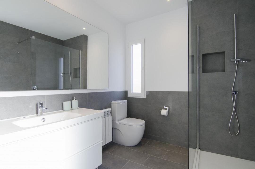 2 Bedrooms 2 Bathrooms Furnished - Bernabeu - Business Area With Terrace - Minty Stay Madrid Exteriör bild